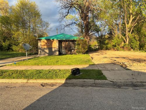 14570 Trinity St, Detroit, MI, 48223-2057 | Card Image