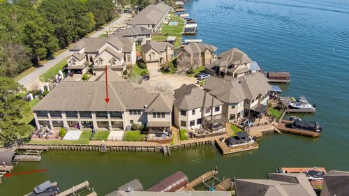 347 Old Aqua Lndg E, Montgomery, TX, 77356-8815 | Card Image