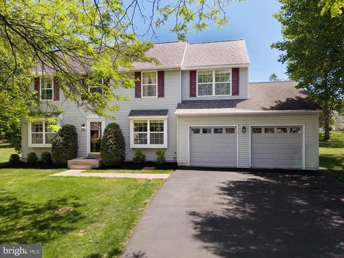 5466 Wildwood Xing, PIPERSVILLE, PA, 18947-1161 | Card Image