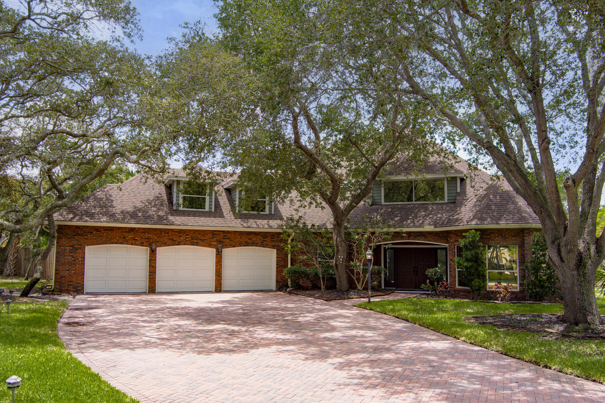 Peregrine Dr, Indialantic, FL 32903