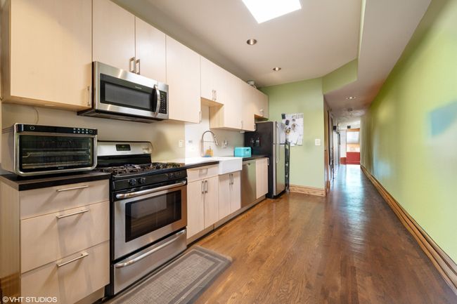 APT-3B - 5613 N Winthrop Ave, Condo with 2 bedrooms, 2 bathrooms and 1 parking in CHICAGO IL | Image 10