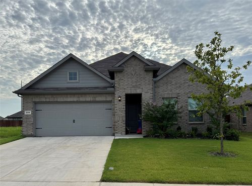 228 Tyler St, Grandview, TX, 76050-2174 | Card Image