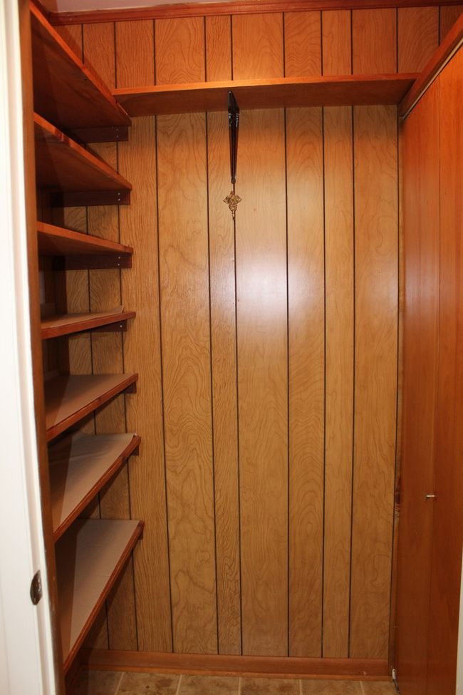 Walk-in Pantry!! | Image 22