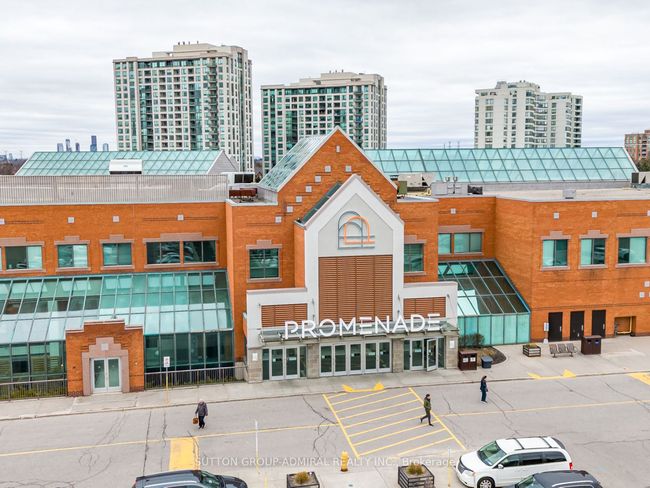 106 Disera Dr, Condo with 3 bedrooms, 3 bathrooms and 2 parking in Vaughan ON | Image 41