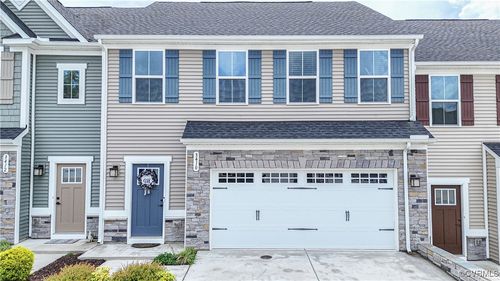 3410 Foxglove Dr, Toano, VA, 23168-9547 | Card Image