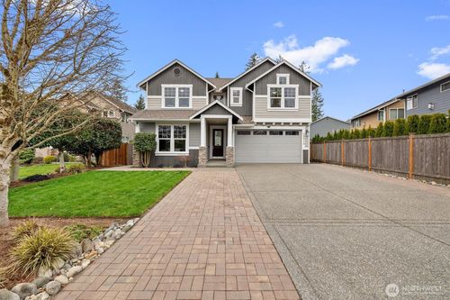 20514 9th Ave W, Lynnwood, WA, 98036-4950 | Card Image