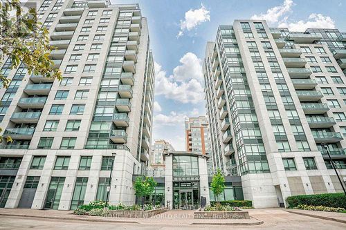 805-75 S Town Centre Blvd, Markham, ON, L6G0B3 | Card Image