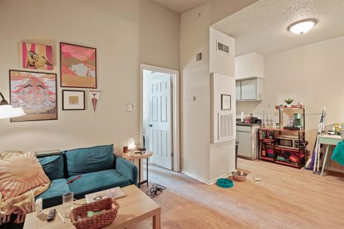 apt-312-3316 Guadalupe St, Austin, TX, 78705-2337 | Card Image