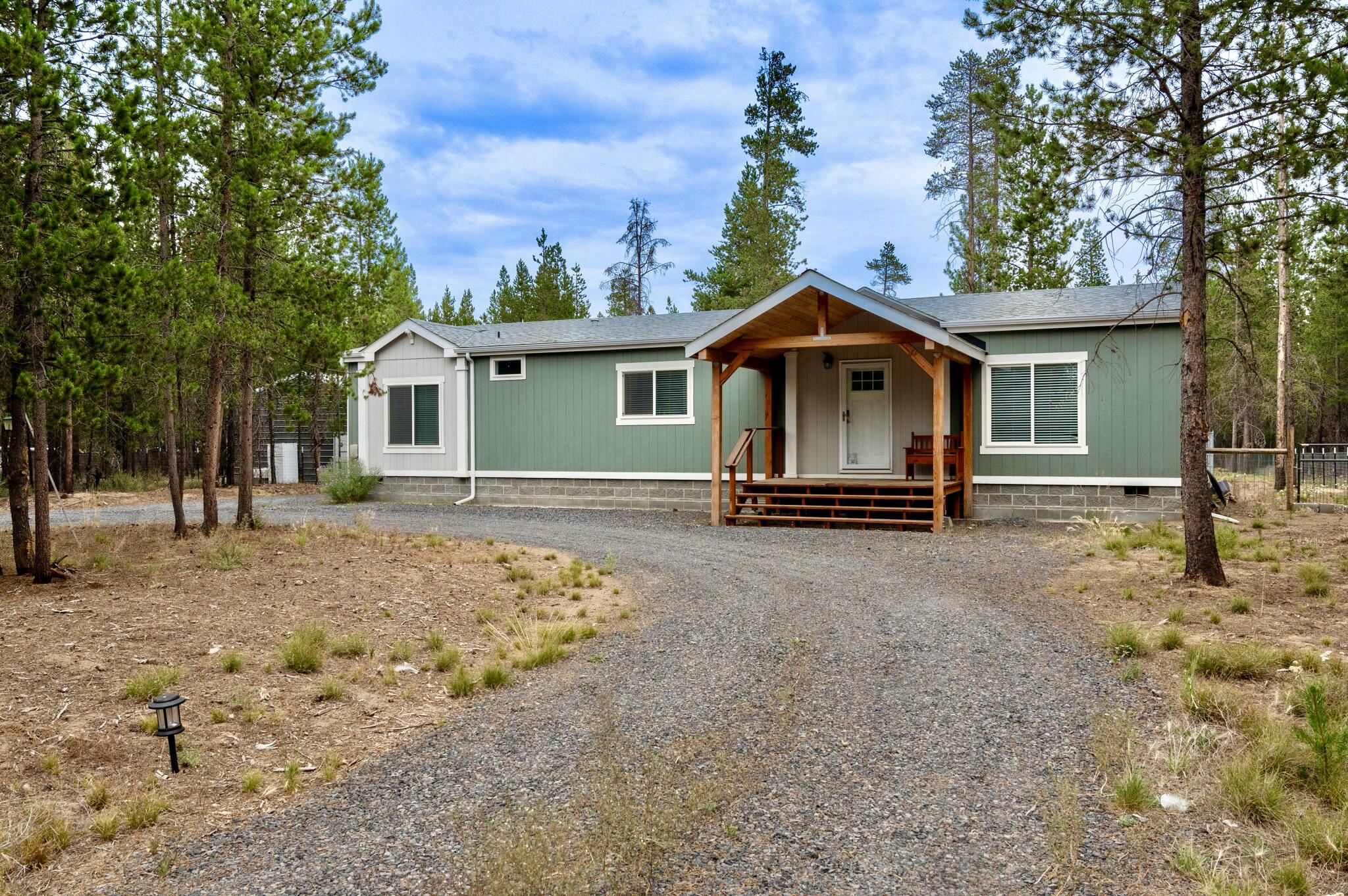 3rd St, LA Pine, OR 97739
