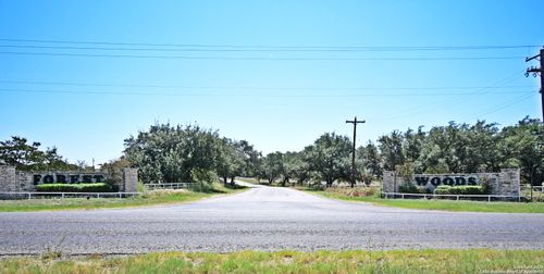 TBD LOT 140 E Cr 6868, Natalia, TX, 78059 | Card Image