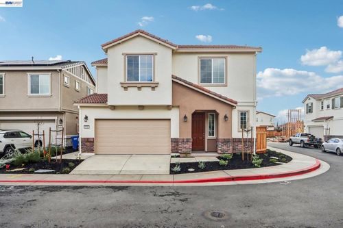 238 Mindy Way, Pittsburg, CA, 94565-2629 | Card Image