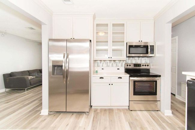 1571 Sw 13 Th Dr, House other with 5 bedrooms, 3 bathrooms and null parking in Boca Raton FL | Image 6