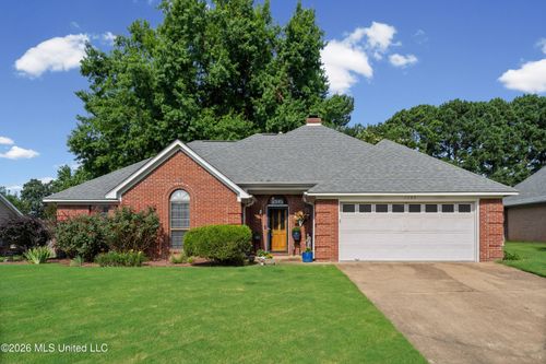 7389 Fox Glen Drive, Olive Branch, MS, 38654 | Card Image