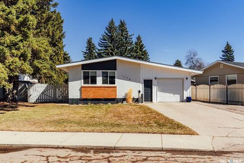 176 Tucker Cres, Saskatoon, SK, S7H3H9 | Card Image