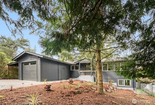 1302 Sw 125th Pl, Burien, WA, 98146-3042 | Card Image