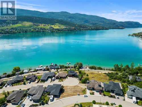 7340 Pointe Sage Dr, Coldstream, BC, V1B4A5 | Card Image
