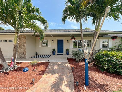 201 Woody Cir, Melbourne Beach, FL, 32951-3554 | Card Image