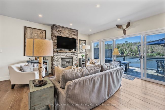 207 - 97D Joseph St, Condo with 4 bedrooms, 3 bathrooms and 2 parking in Port Carling ON | Image 22
