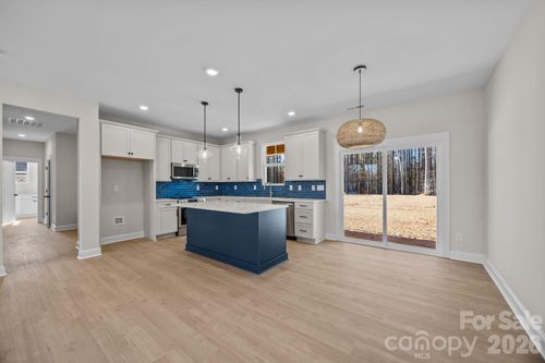 2319 Lee Lawing Rd, Lincolnton, NC, 28092-7524 | Card Image