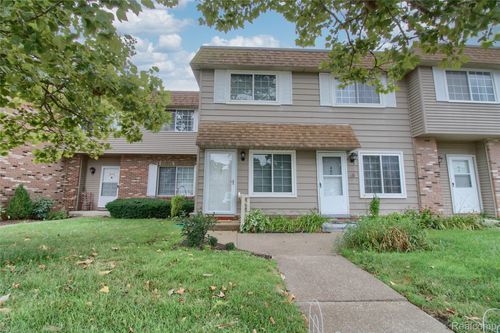 468 Riverbend Dr, Milan, MI, 48160-1609 | Card Image