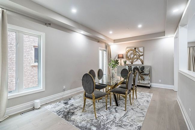 63 Regency View Hts, House other with 4 bedrooms, 4 bathrooms and 5 parking in Maple ON | Image 5