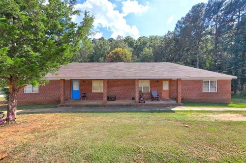 241 E Ash St, Social Circle, GA, 30025-3071 | Card Image