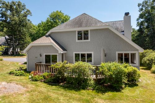 17b-17 W Harbor Pond Rd, Boothbay Harbor, ME, 04538 | Card Image