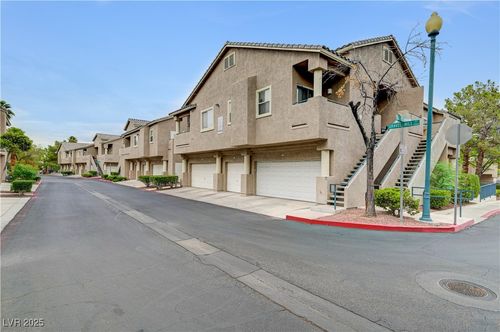 unit-201-2052 Gravel Hill St, Las Vegas, NV, 89117-6971 | Card Image