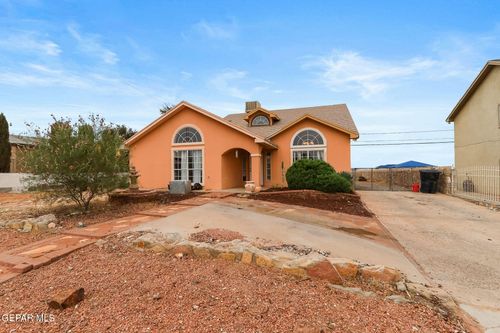 1602 Banker Rd, Canutillo, TX, 79835-8957 | Card Image