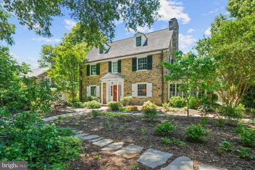 1607 N Bancroft Pkwy, WILMINGTON, DE, 19806-2431 | Card Image