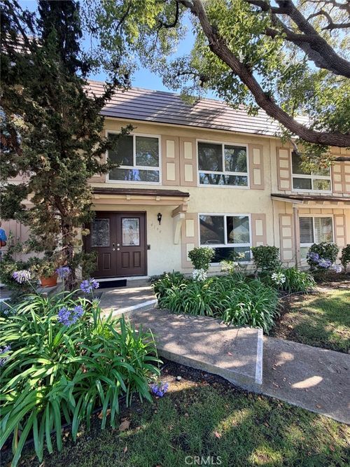 4194 Paseo De Oro, Cypress, CA, 90630 | Card Image