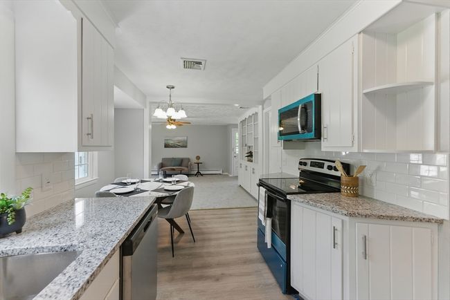 945 Shoemaker Ln, House other with 4 bedrooms, 1 bathrooms and 4 parking in Feeding Hills MA | Image 14