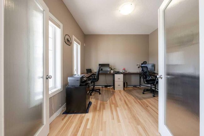 36 Westridge Rd, House other with 4 bedrooms, 4 bathrooms and 3 parking in Okotoks AB | Image 4
