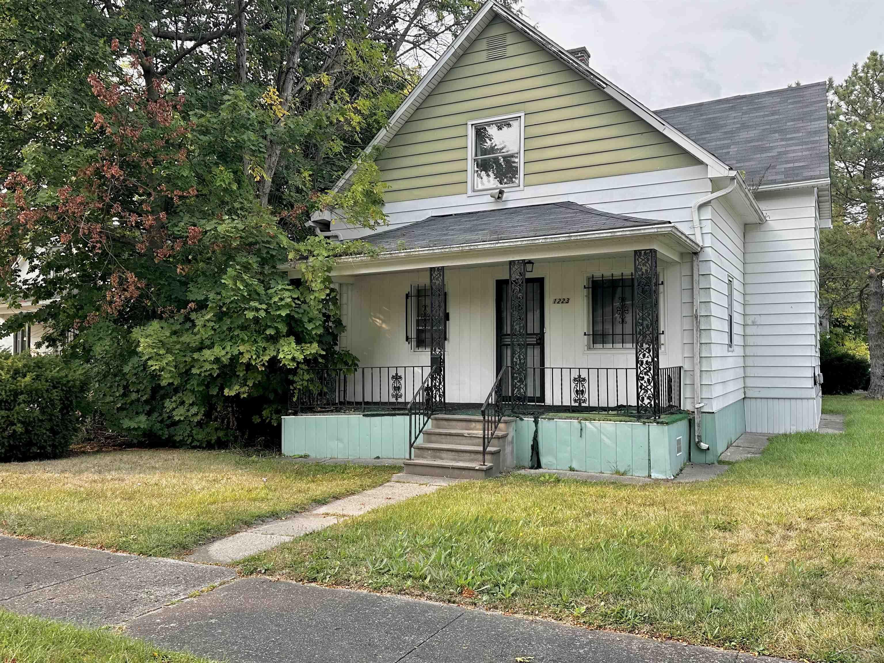 Hottinger Ave, North Charleston, SC 29405
