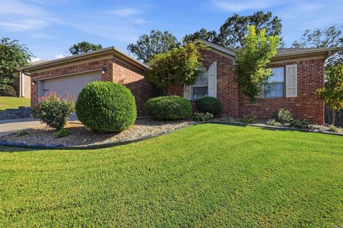 6060 Allwood Dr, North Little Rock, AR, 72116-3706 | Card Image