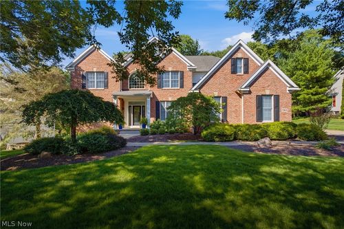 780 S Sussex Ct, Aurora, OH, 44202-7691 | Card Image
