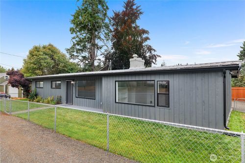 236 Arcadia Ave, Shelton, WA, 98584-1604 | Card Image