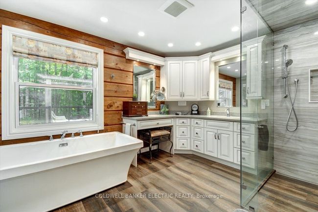 12642 Highway 28, House other with 3 bedrooms, 2 bathrooms and 8 parking in Apsley ON | Image 21