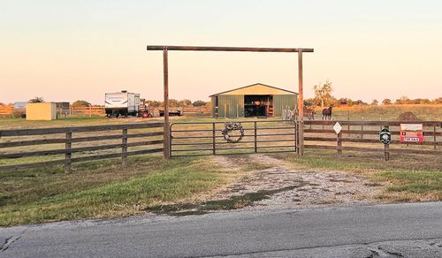 742 Raccoon Bend Rd, Bellville, TX, 77418-6159 | Card Image
