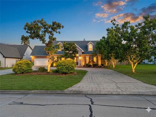 1065 Clipper Dr, Slidell, LA, 70458-5550 | Card Image