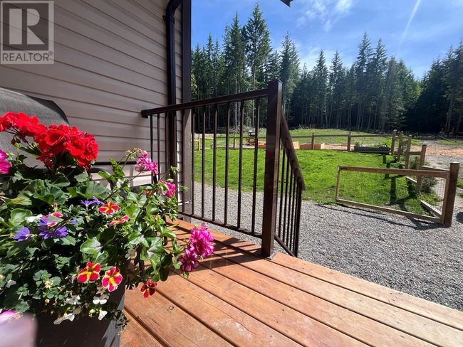 4784 Ivy Rd, House other with 5 bedrooms, 5 bathrooms and 5 parking in Eagle Bay BC | Image 18