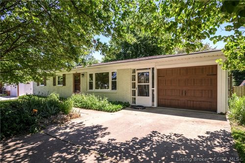 108 E Flamingo Drive, Clarksville, IN, 47129 | Card Image