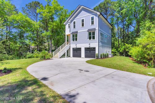 124 N Brig Dr, Hampstead, NC, 28443-8943 | Card Image