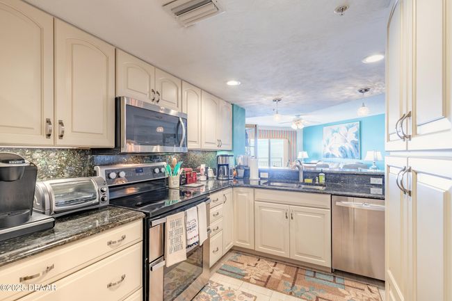 604 - 2967 S Atlantic Ave, Condo with 2 bedrooms, 2 bathrooms and null parking in DAYTONA BEACH SHORES FL | Image 10