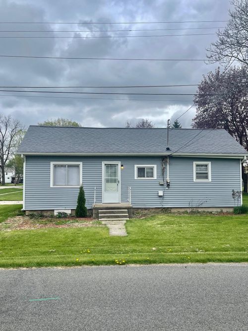 154 S Yates St, Pewamo, MI, 48873-5133 | Card Image