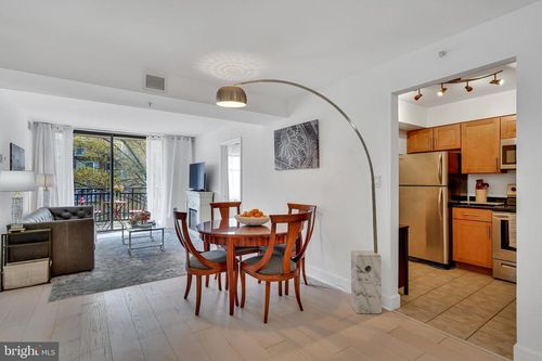 apt-407-3401 38th St Nw, WASHINGTON, DC, 20016-3040 | Card Image