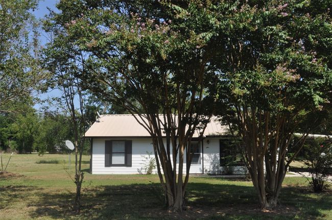 View of front of house with a front lawn | Image 19