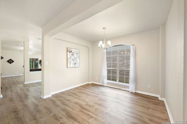 1905 Walter Raleigh, House other with 4 bedrooms, 2 bathrooms and null parking in Windcrest TX | Image 6