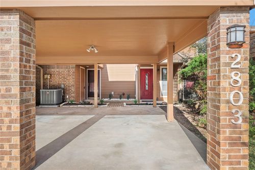 2803 Oakside Dr, Bryan, TX, 77802-4766 | Card Image