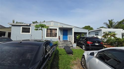 15694 Ne 10th Ct, North Miami Beach, FL, 33162-5346 | Card Image